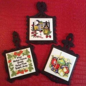 Set of 3 ceramic cast iron trivets